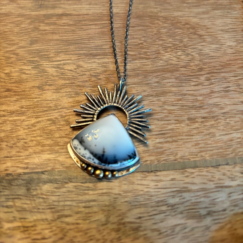 Dendritic Snow Agate Necklace